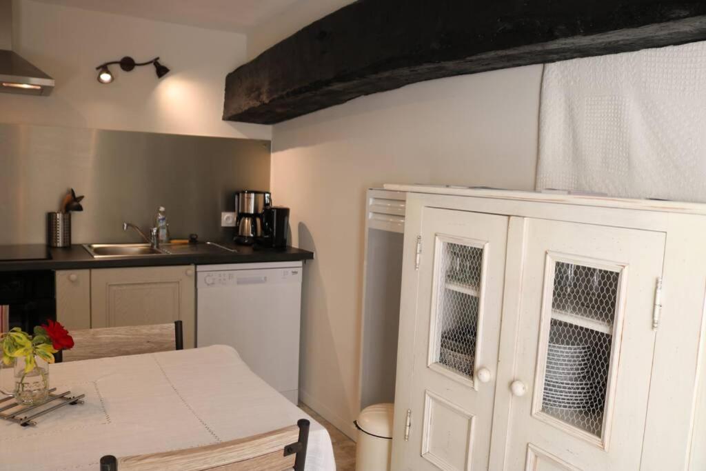 Apartamento Beau T3 *** Pour 2 A 4 Pers Avec Patio Privatif La Couarde-sur-Mer Exterior foto