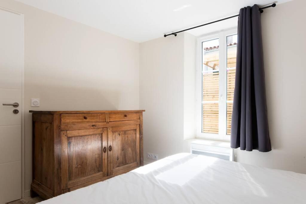 Apartamento Beau T3 *** Pour 2 A 4 Pers Avec Patio Privatif La Couarde-sur-Mer Exterior foto
